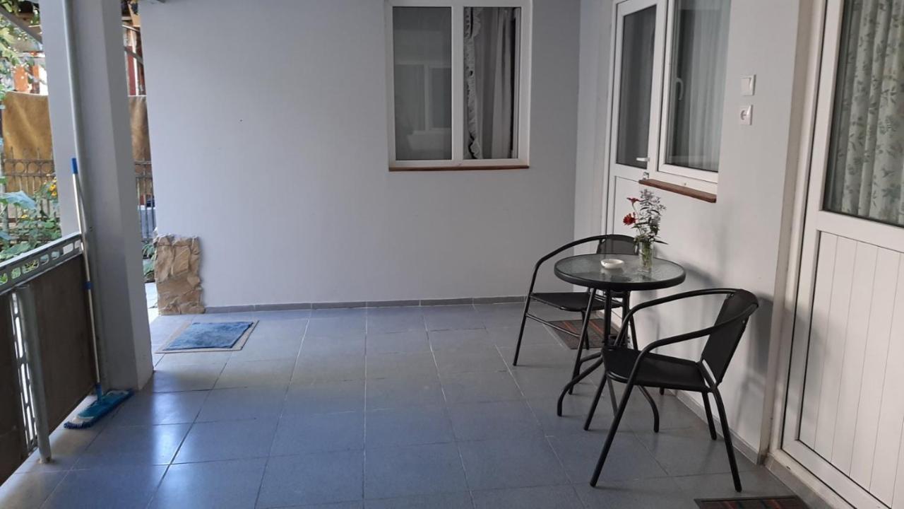 Apartamento Beso-House Borjomi Exterior foto