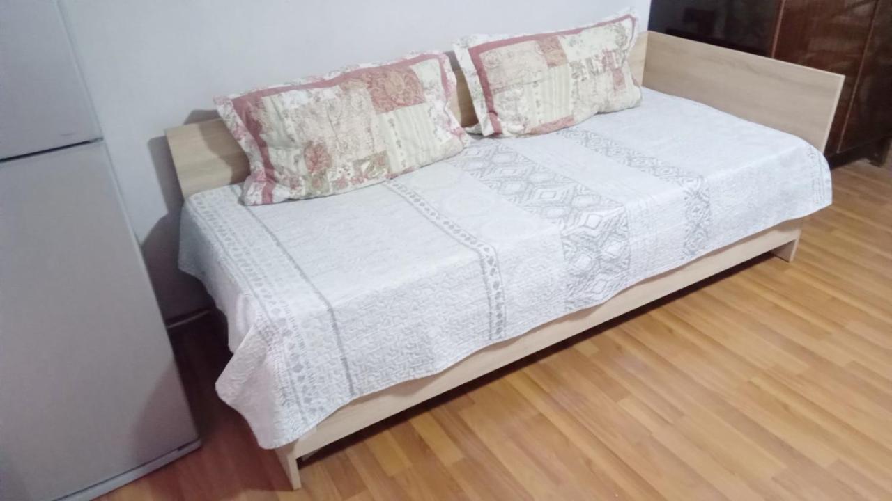 Apartamento Beso-House Borjomi Exterior foto